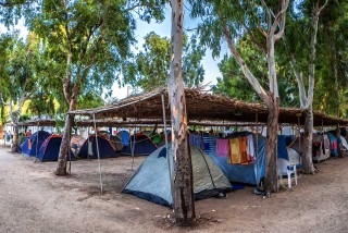 maragas beach camping