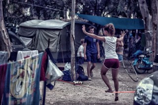 balance game camping maragas