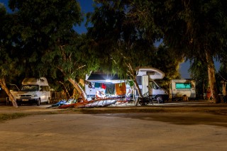 caravan maragas camping naxos