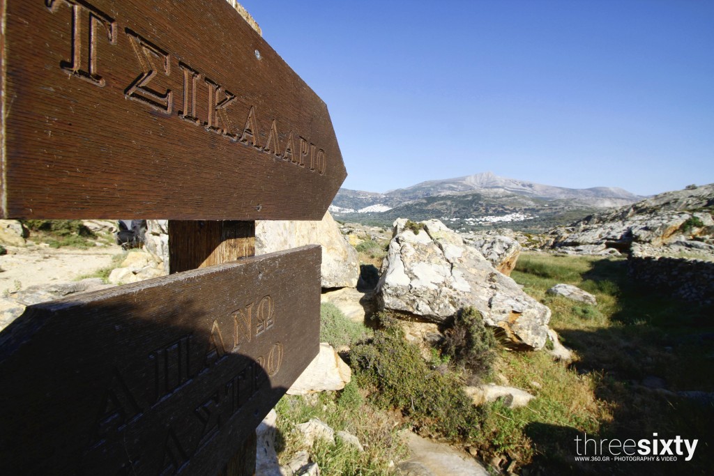 naxos-hiking