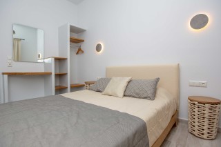 superior apartment maragas double bedroom